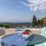 Holiday Home Mercury By Interhome